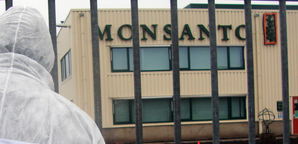 Image: Monsanto’s next weedkiller uses RNA and it’s far worse than RoundUp (Audio)