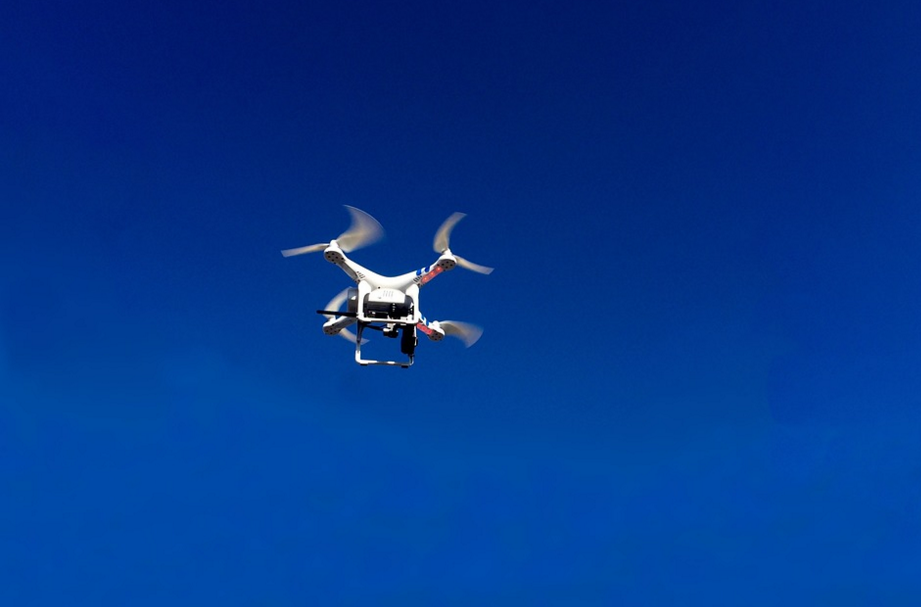 Image: Drone shot out of the sky by neighbours (Video)
