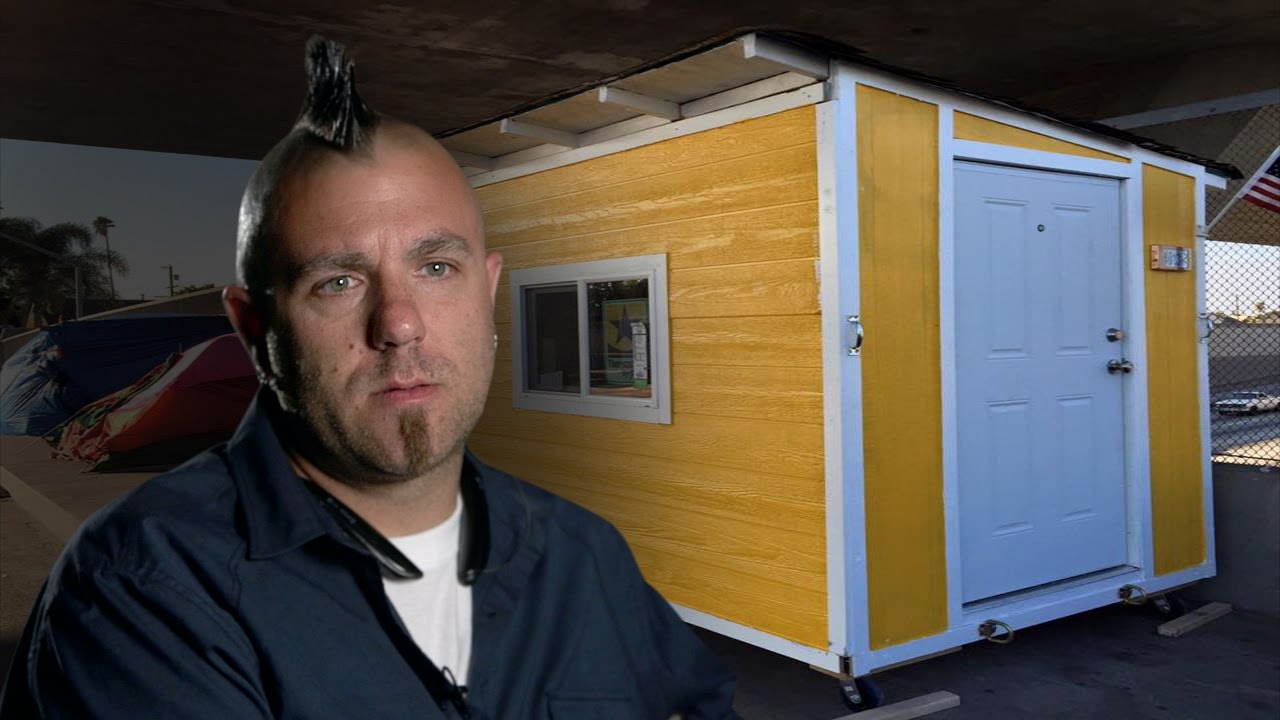 Image: LA Musician Raised $100k to Build Tiny Homes for the Homeless but the City Seized Them (Video)