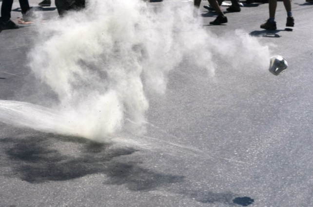 Image: RAW VIDEO: Teargas, petrol bombs during general strike in Athens