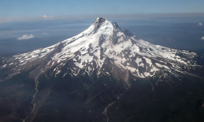 Image: Vulcano warning: Tremor swarm at Mt Hood indicates it may blow at any moment (Video)