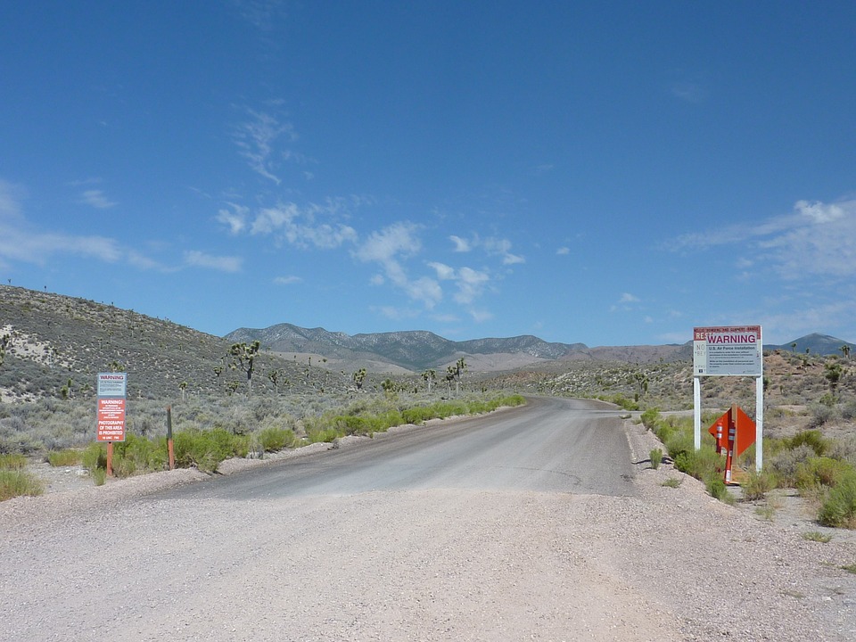Image: 2 Bikers Held at Gunpoint Near Area 51 (Video)